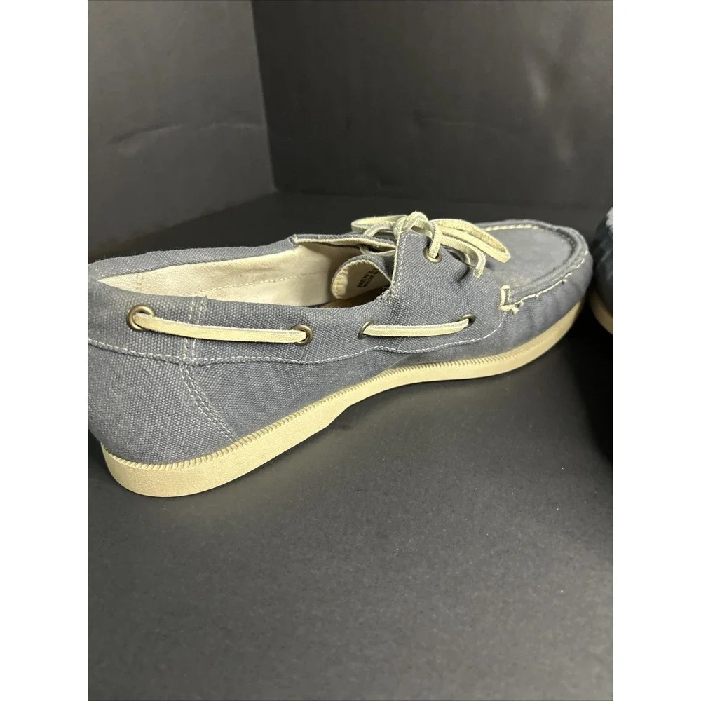 Cole Haan Dominick Boat Shoes Blue Chambray Low Top Moc Toe Loafers Sz. 9 1/2
